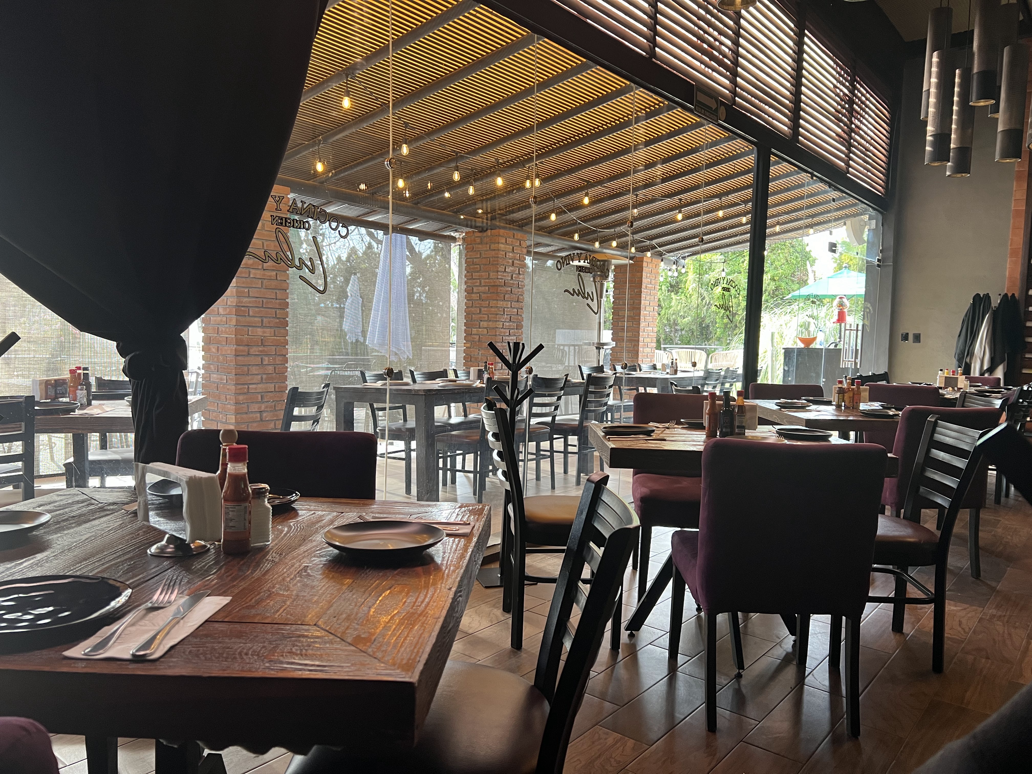 Lulu Cocina Y Vino image 4