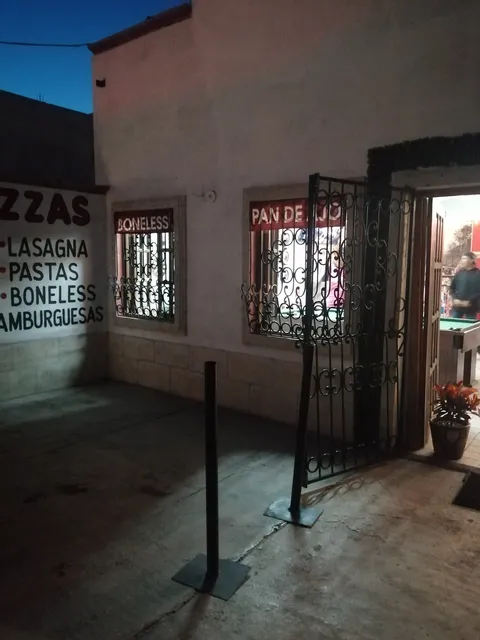Chicho Pizzas image 4