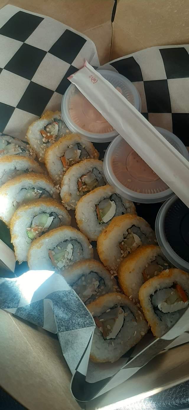 Sushi To Go image 10