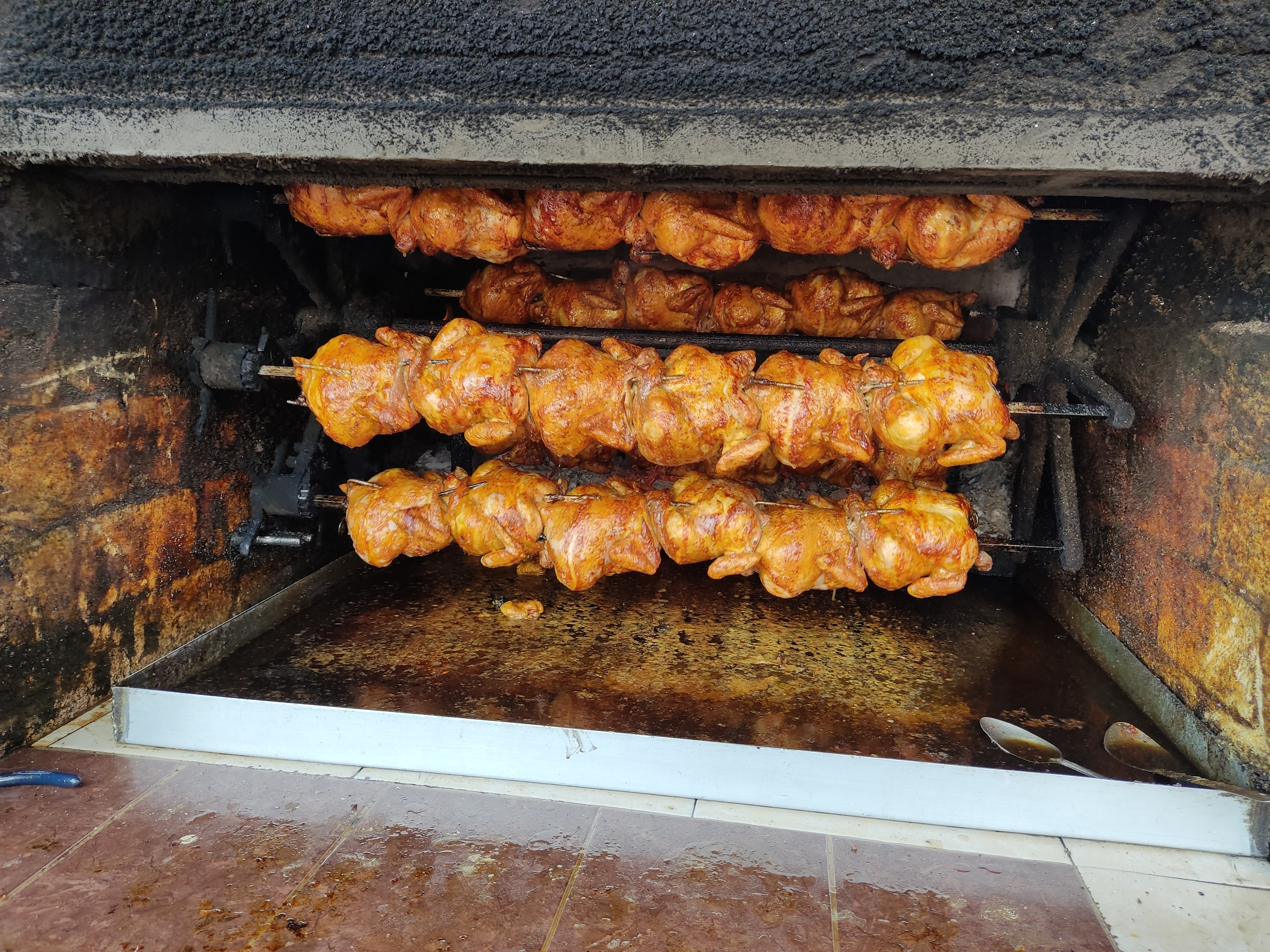 Pollos Robert's image 1