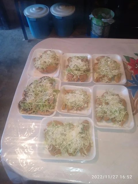 Antojitos yadira image 1