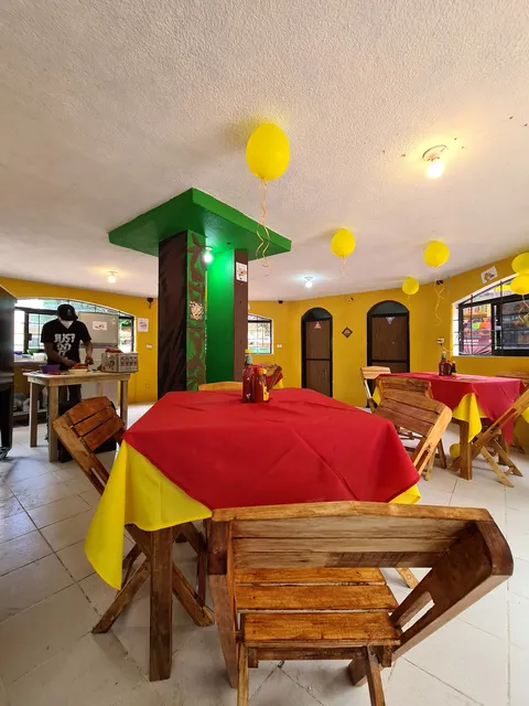 Pizza King's image 6