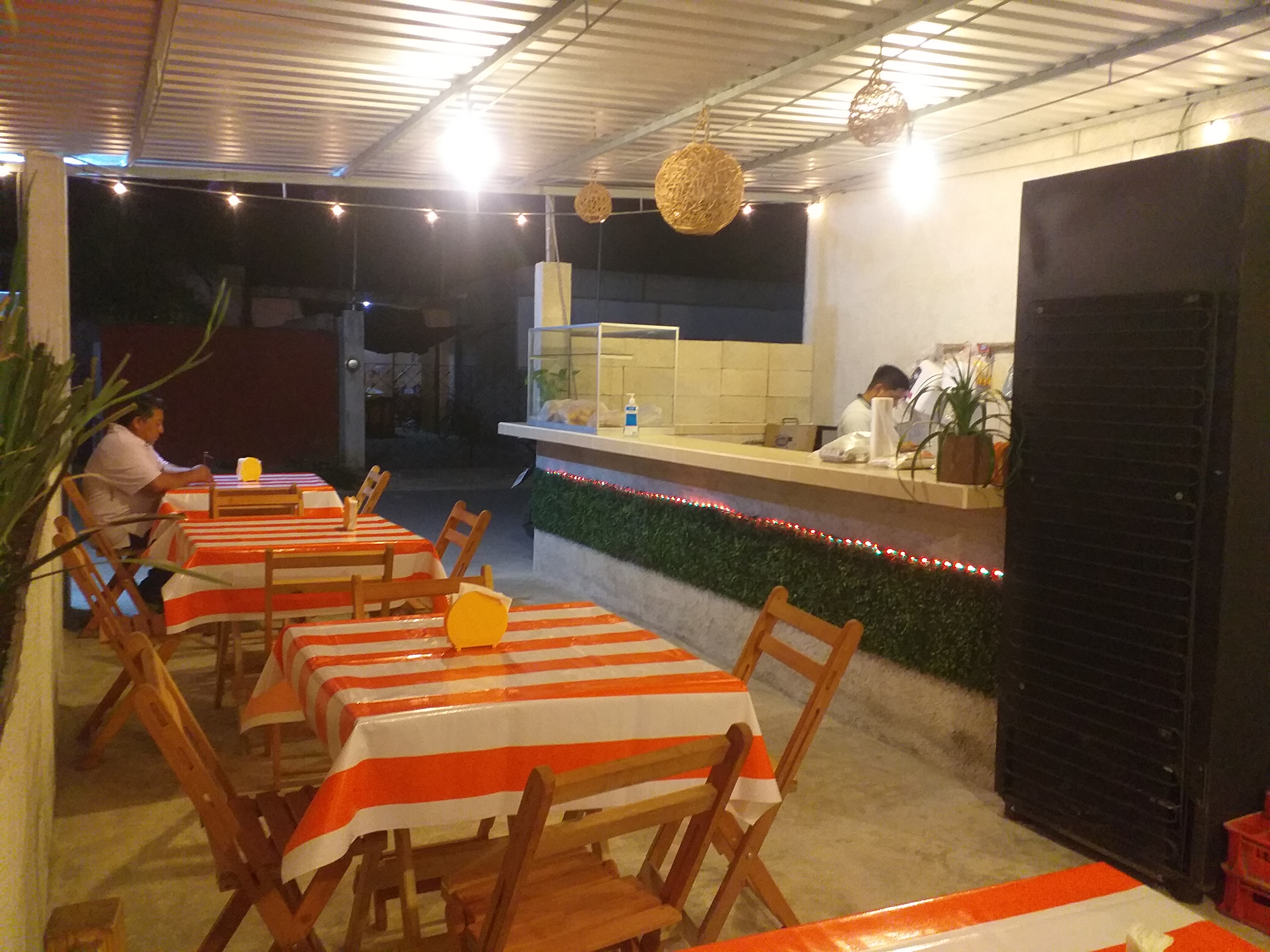 El Tekaxito image 10