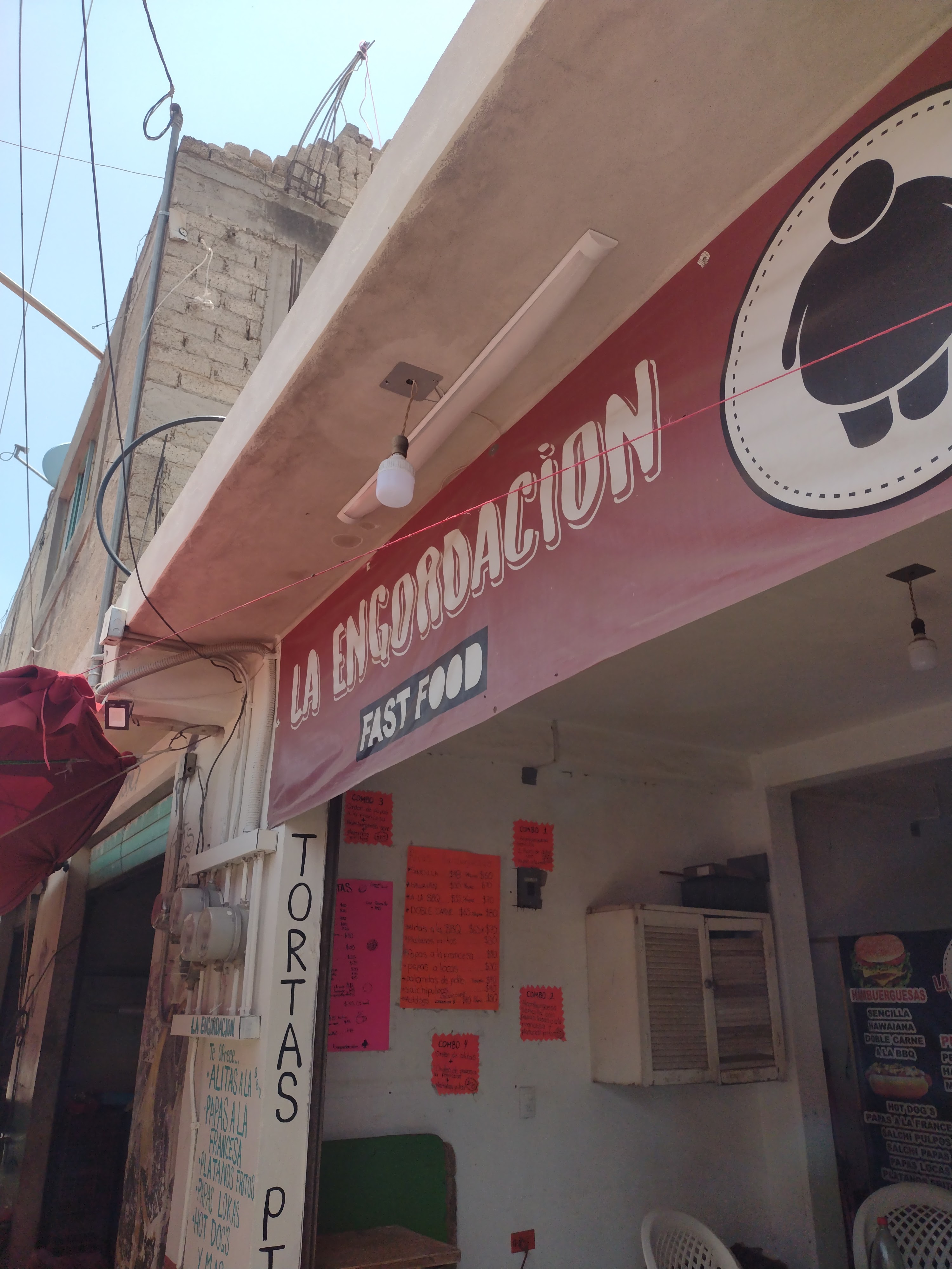 "LA ENGORDACION" estamos en calle María Luisa casi esquina con calle del Del ángel lomas de san Isidro 1 seccion image 7