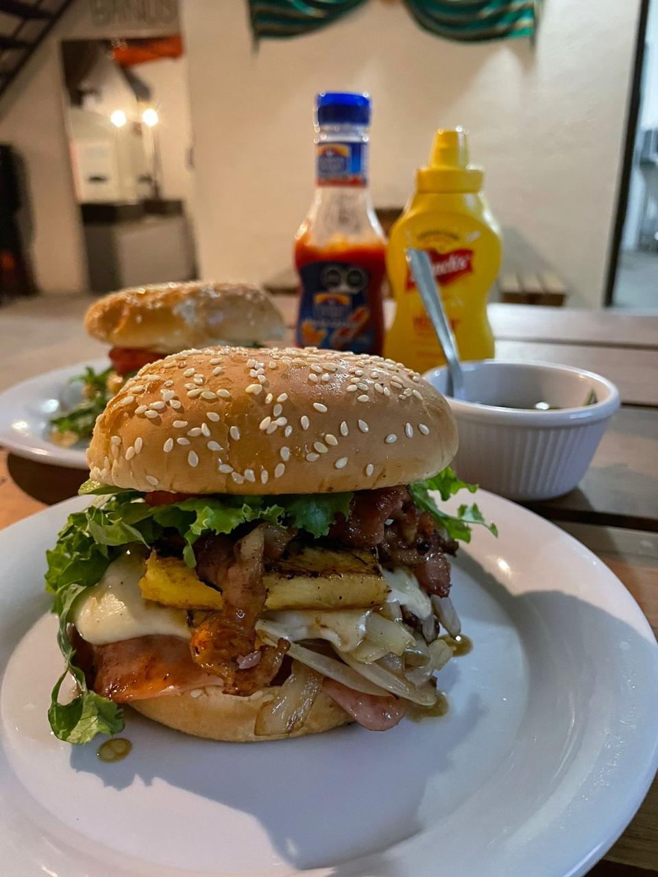 Entre Llamas image 4