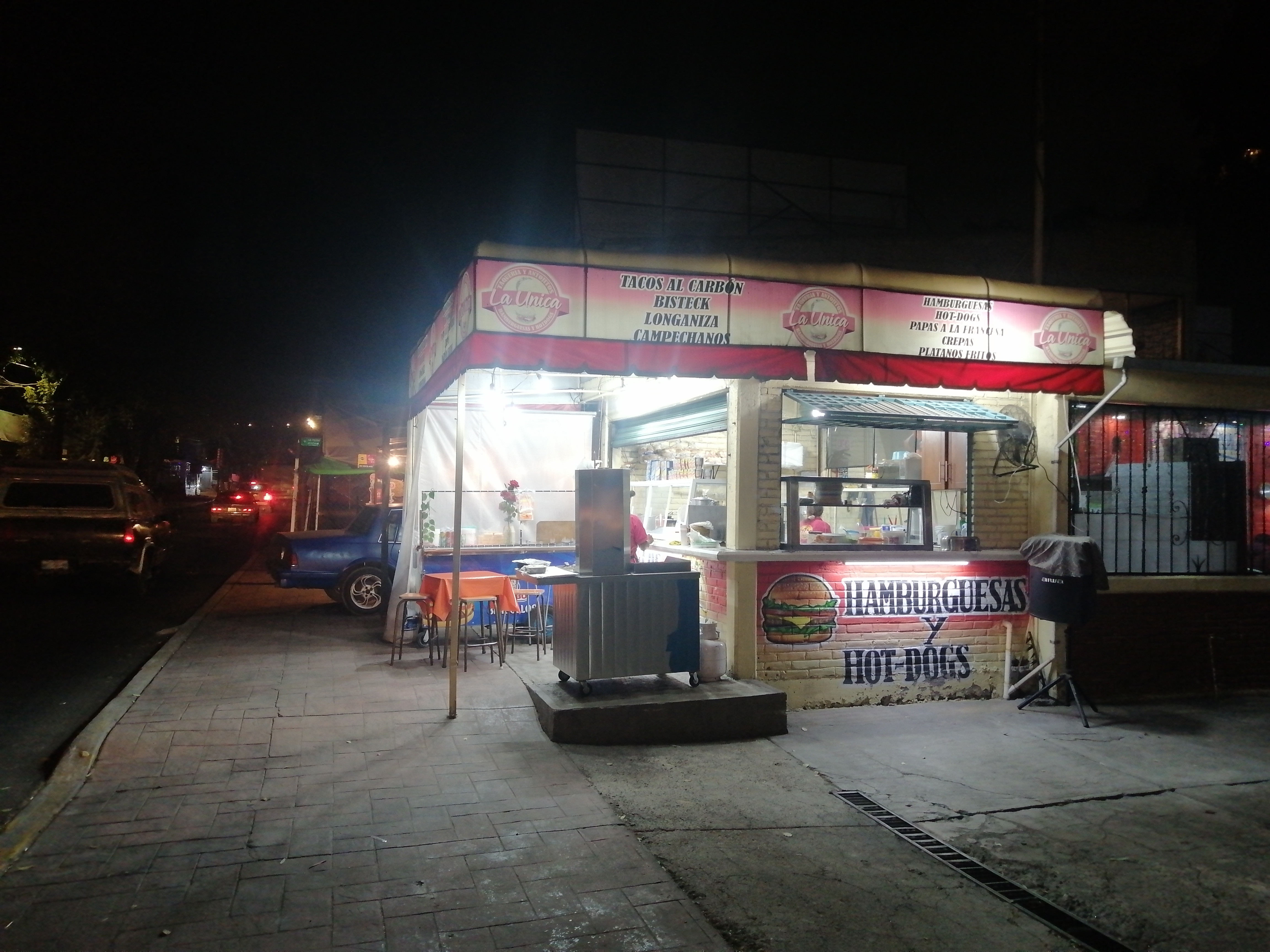 Taqueria y antojitos "LA ÚNICA" image 4