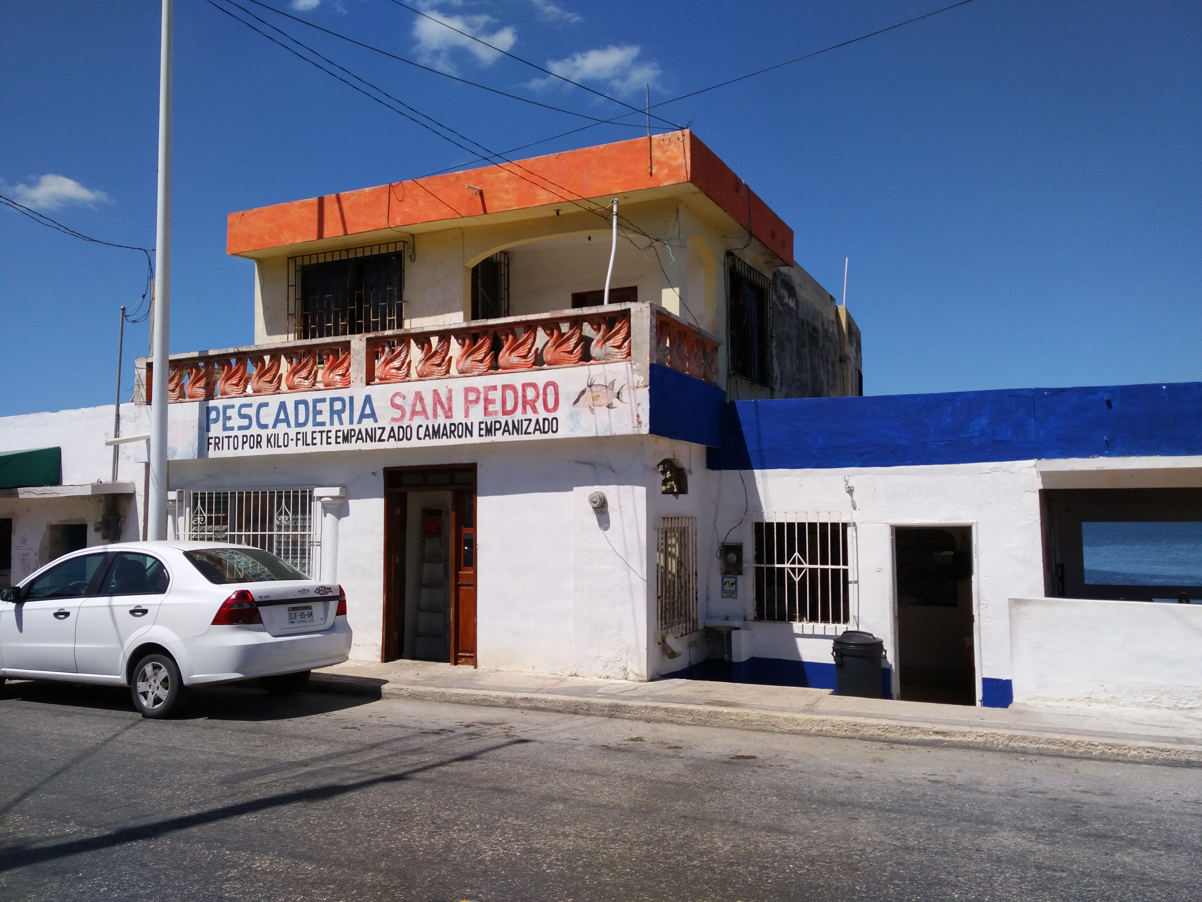 Pescaderia San Pedro image 1
