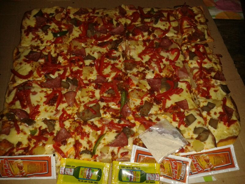 MC Pizzeria y Cafeteria image 1