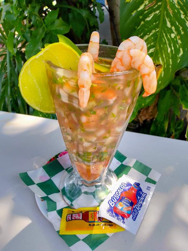 LONCHERIA Y MARISQUERÍA TITA image 3