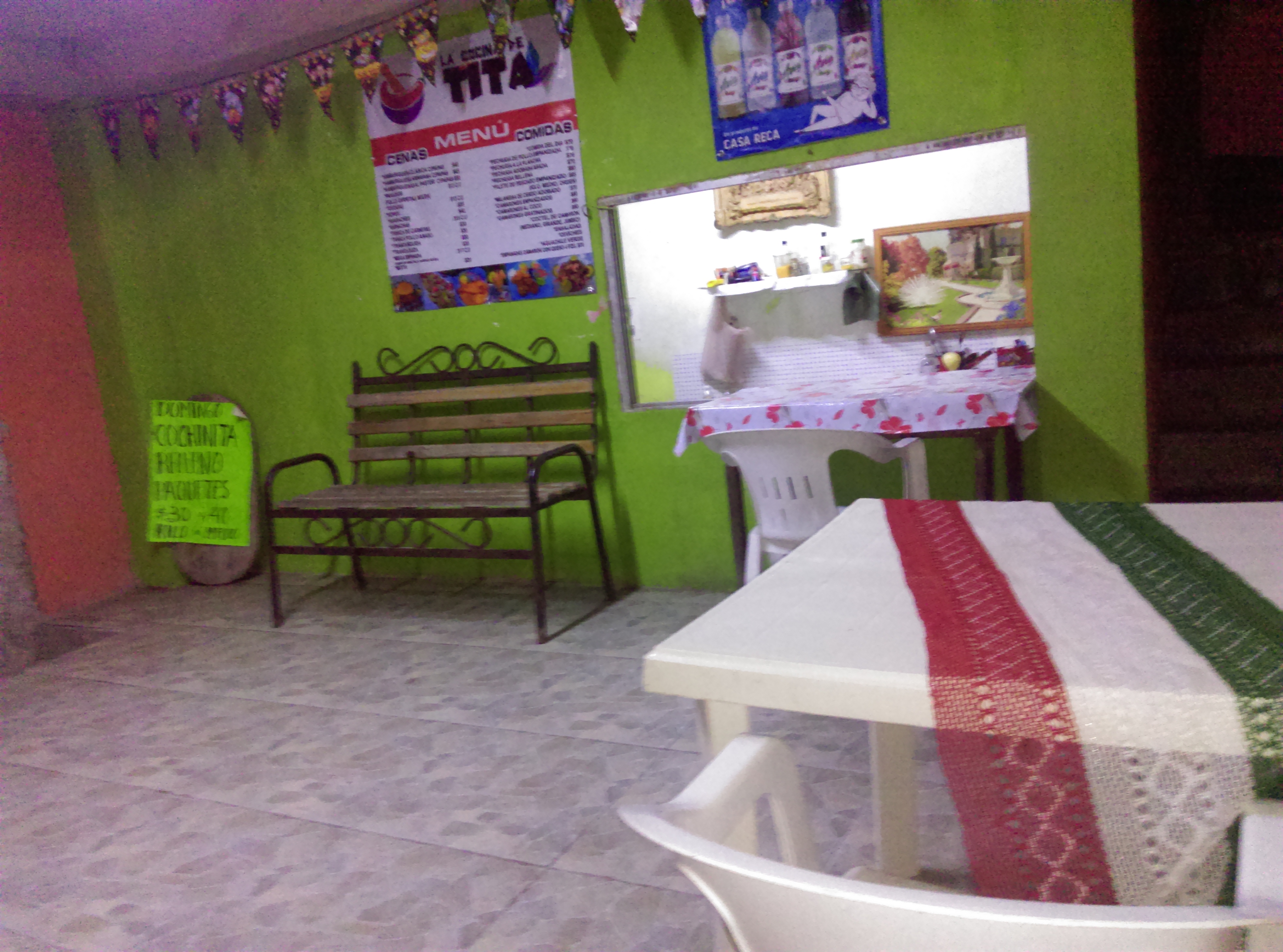 LONCHERIA Y MARISQUERÍA TITA image 5