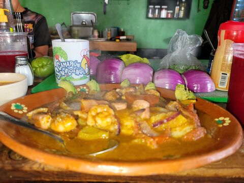 El Camarón Sinaloense image 2