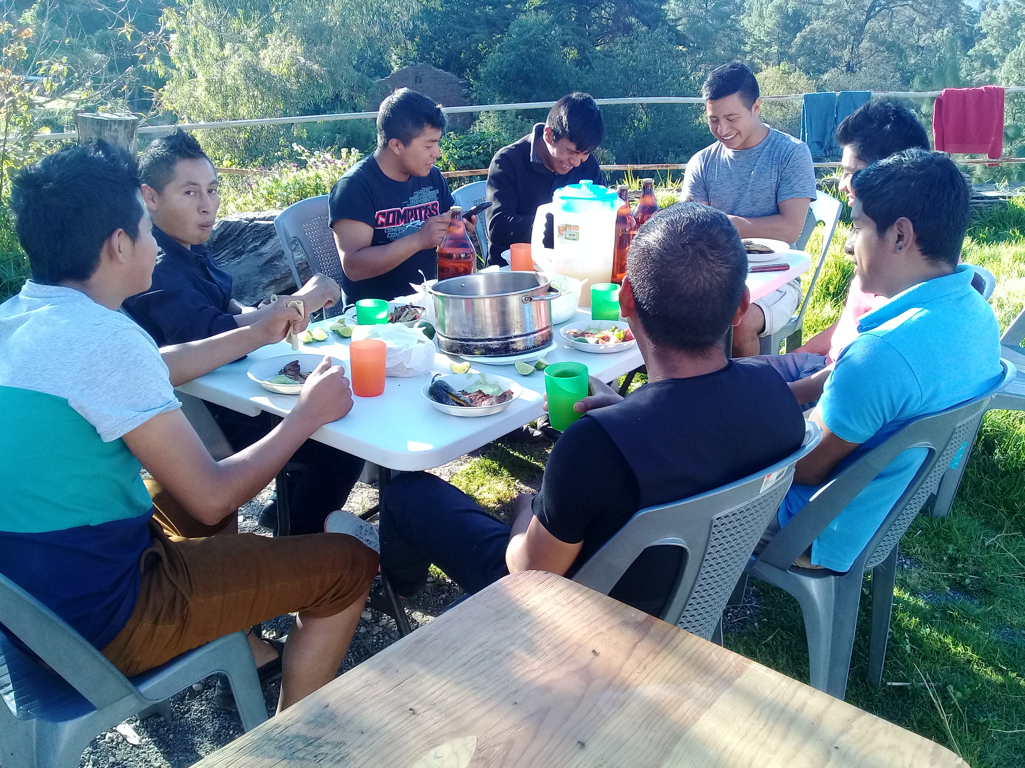 TAQUERÍA LOS CUÑADOS image 9