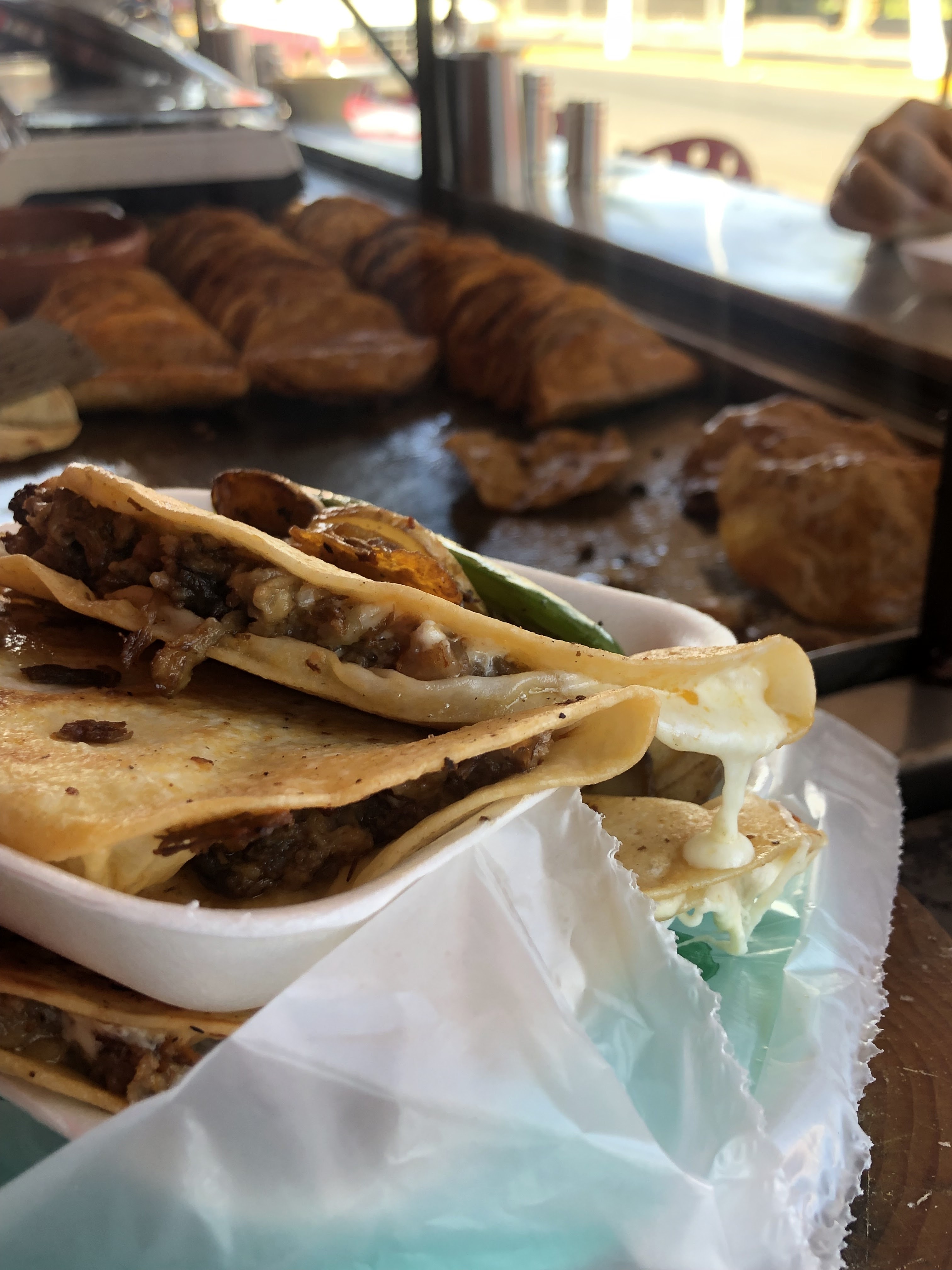 Taqueria y birrieria, Juanelo. image 1