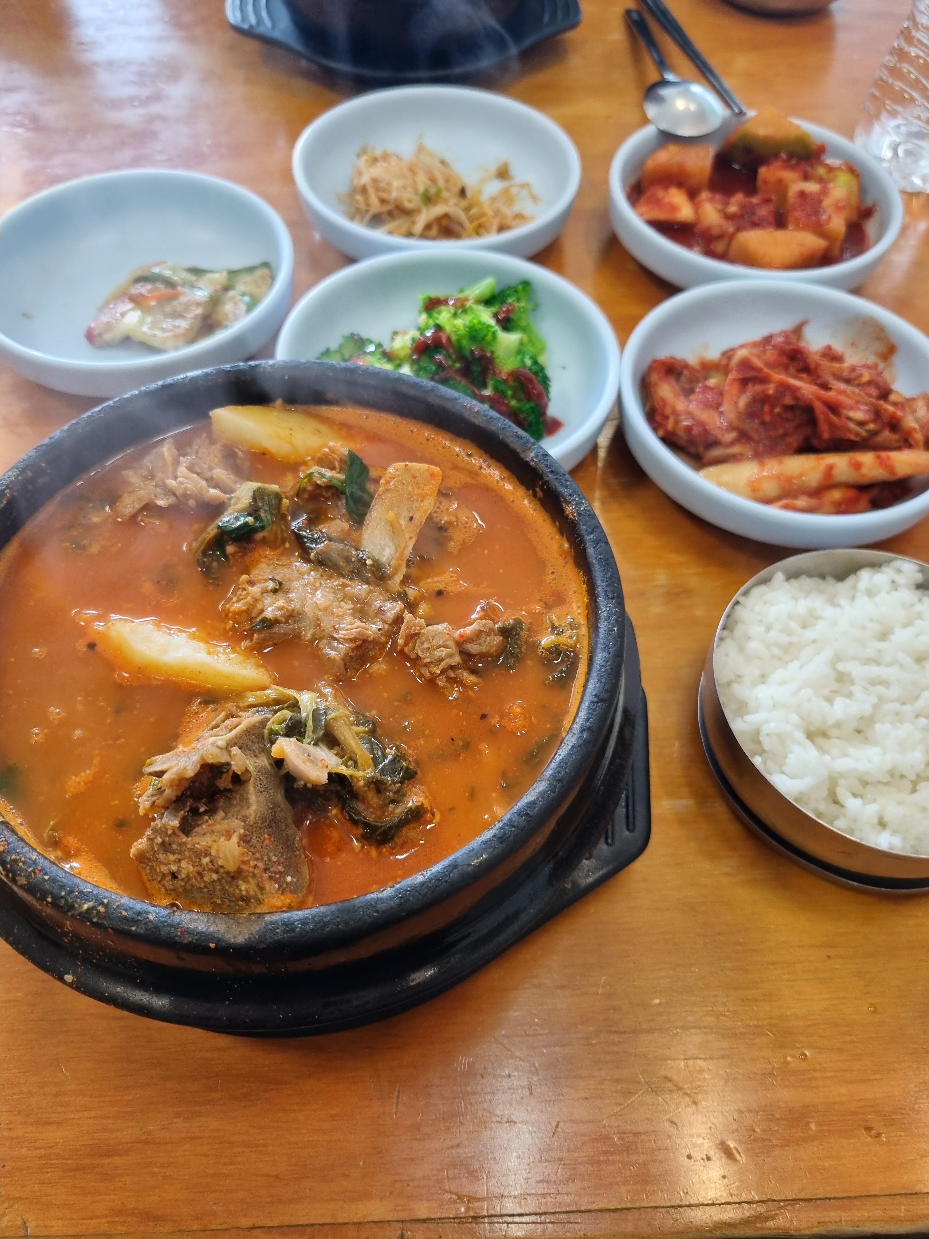 MIN SOK CHON restaurante coreano image 3