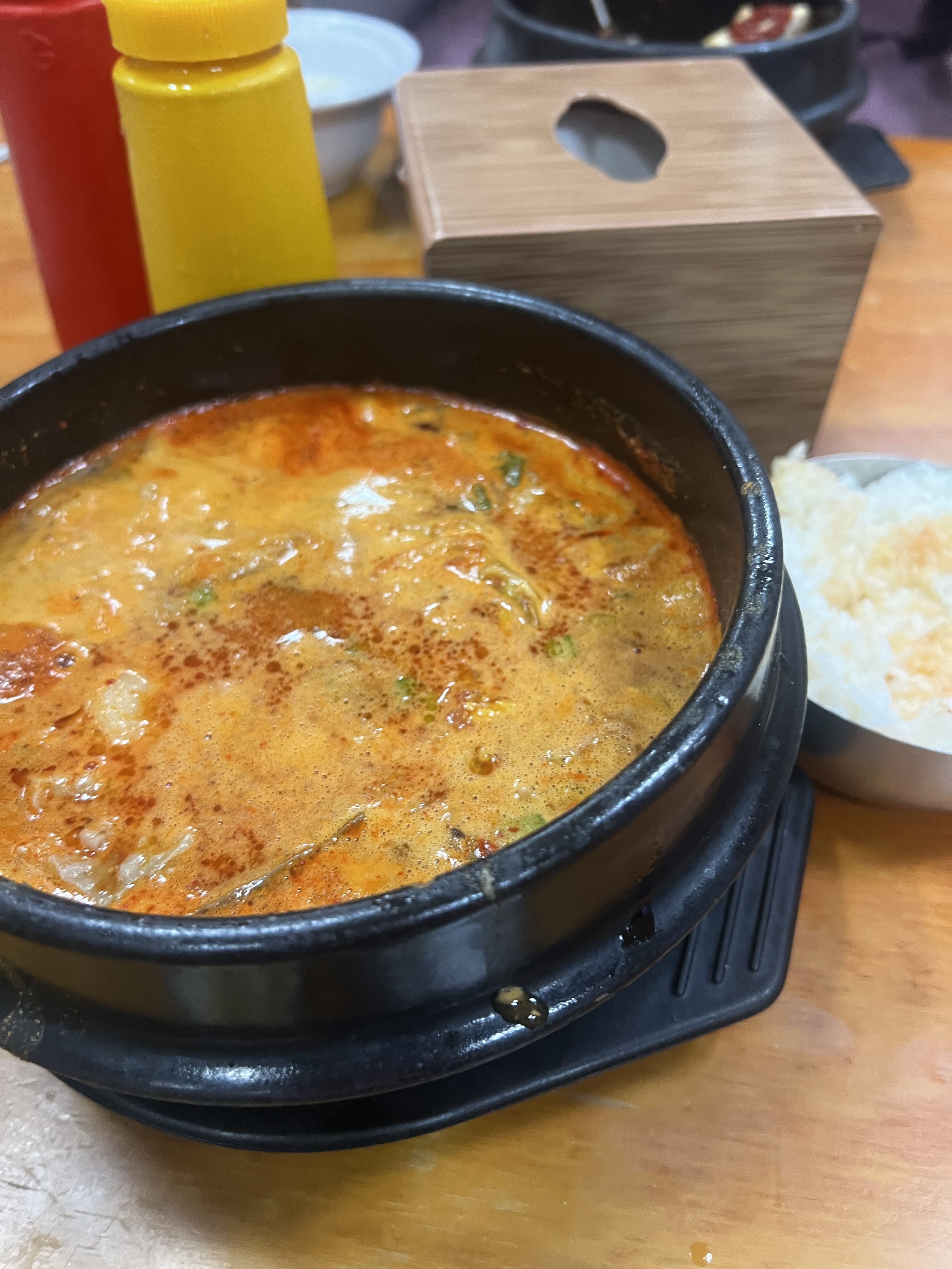 MIN SOK CHON restaurante coreano image 4