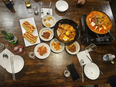 본가 한식당 본가 떡 Bonga Restaurante coreano image 3