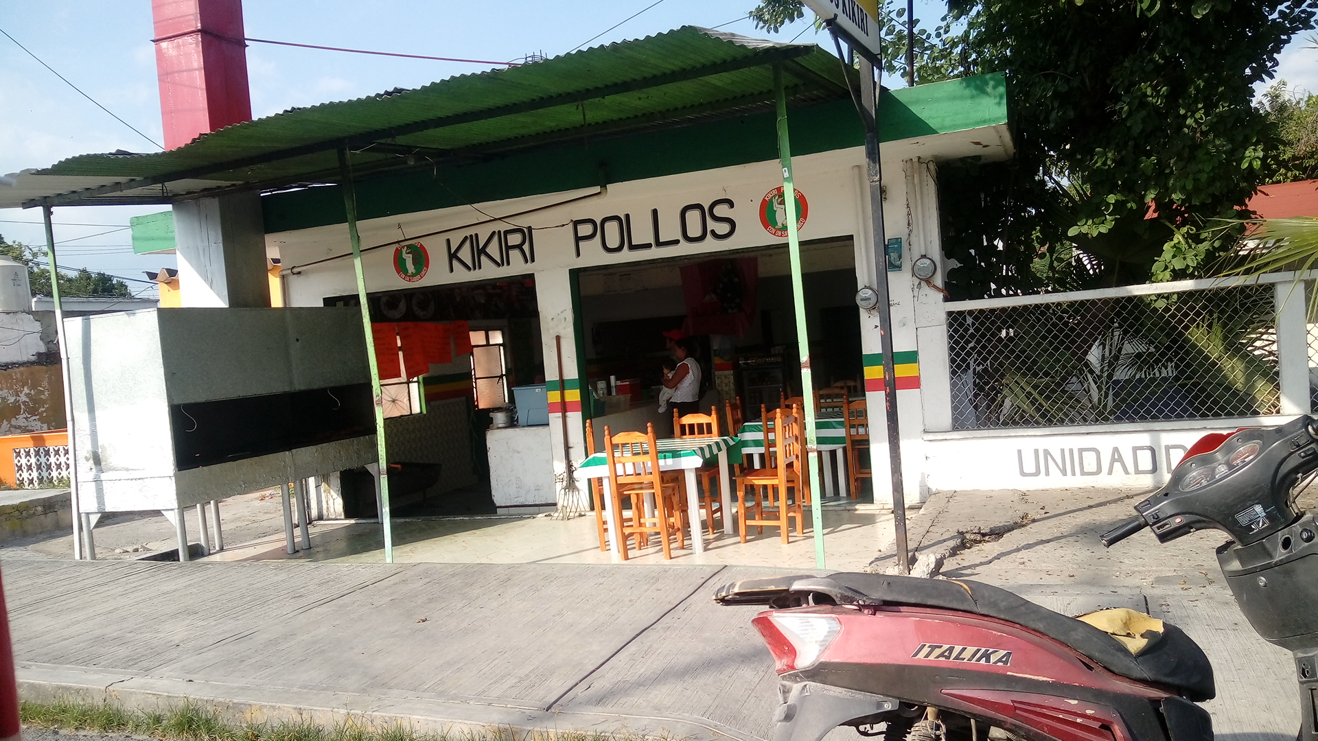 Kikiri Pollos image 1