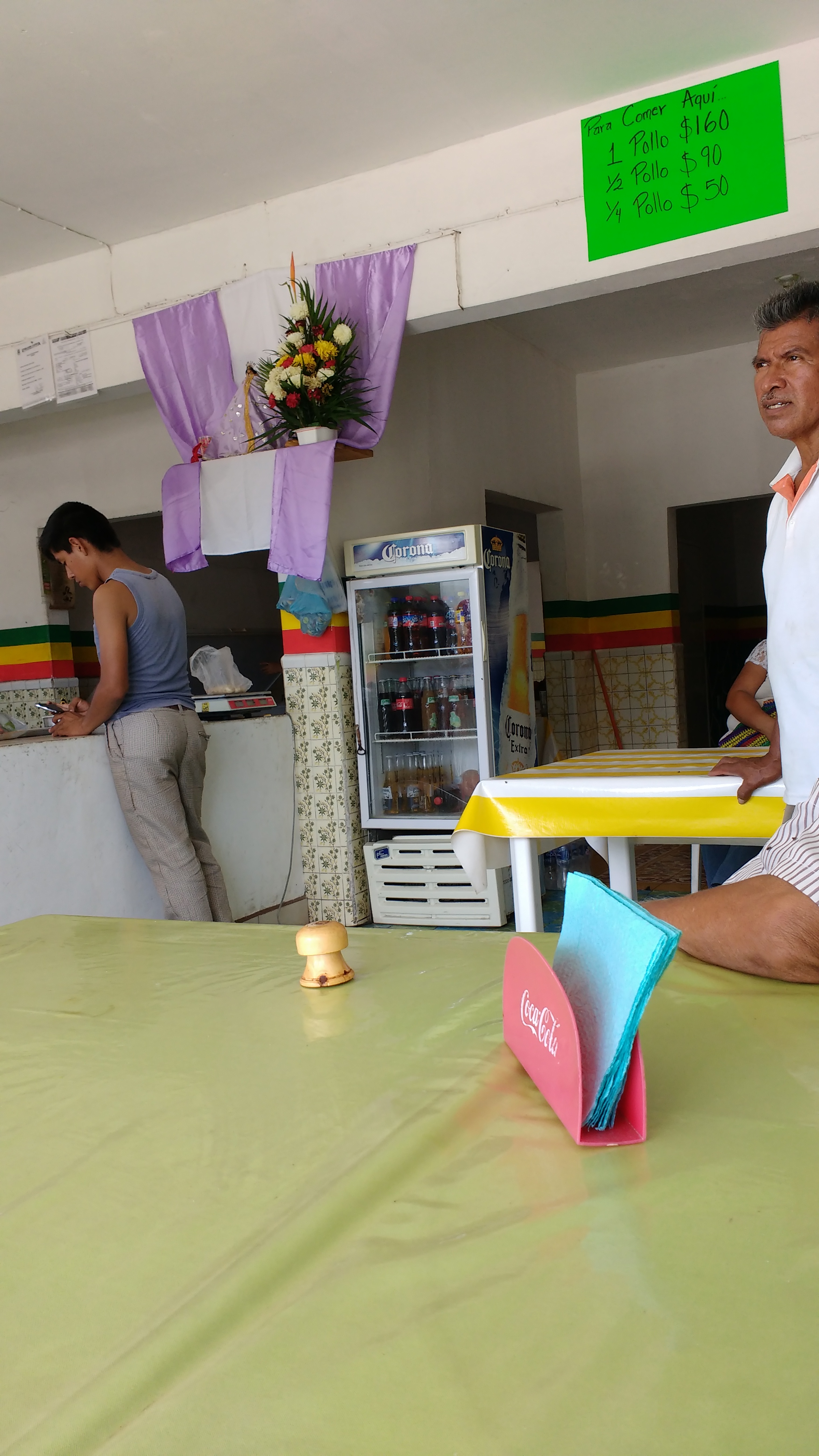 Kikiri Pollos image 2