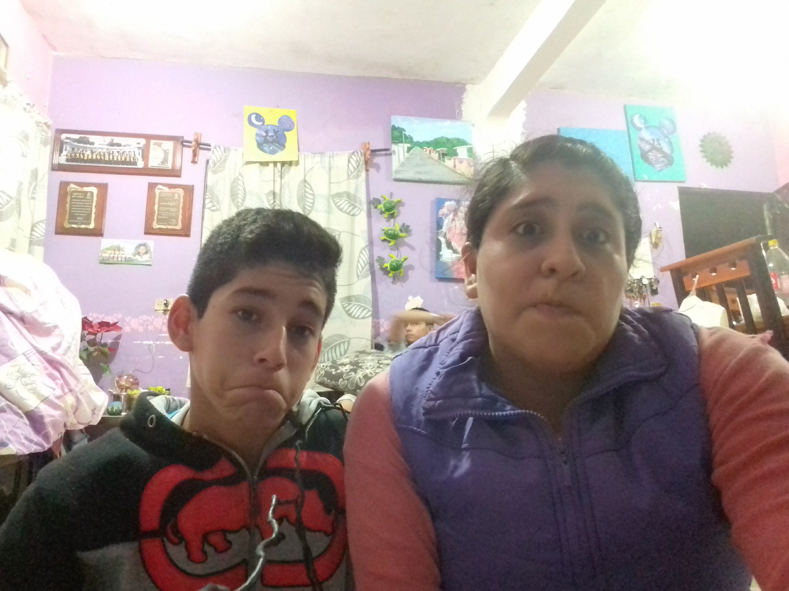 Kikiri Pollos image 10