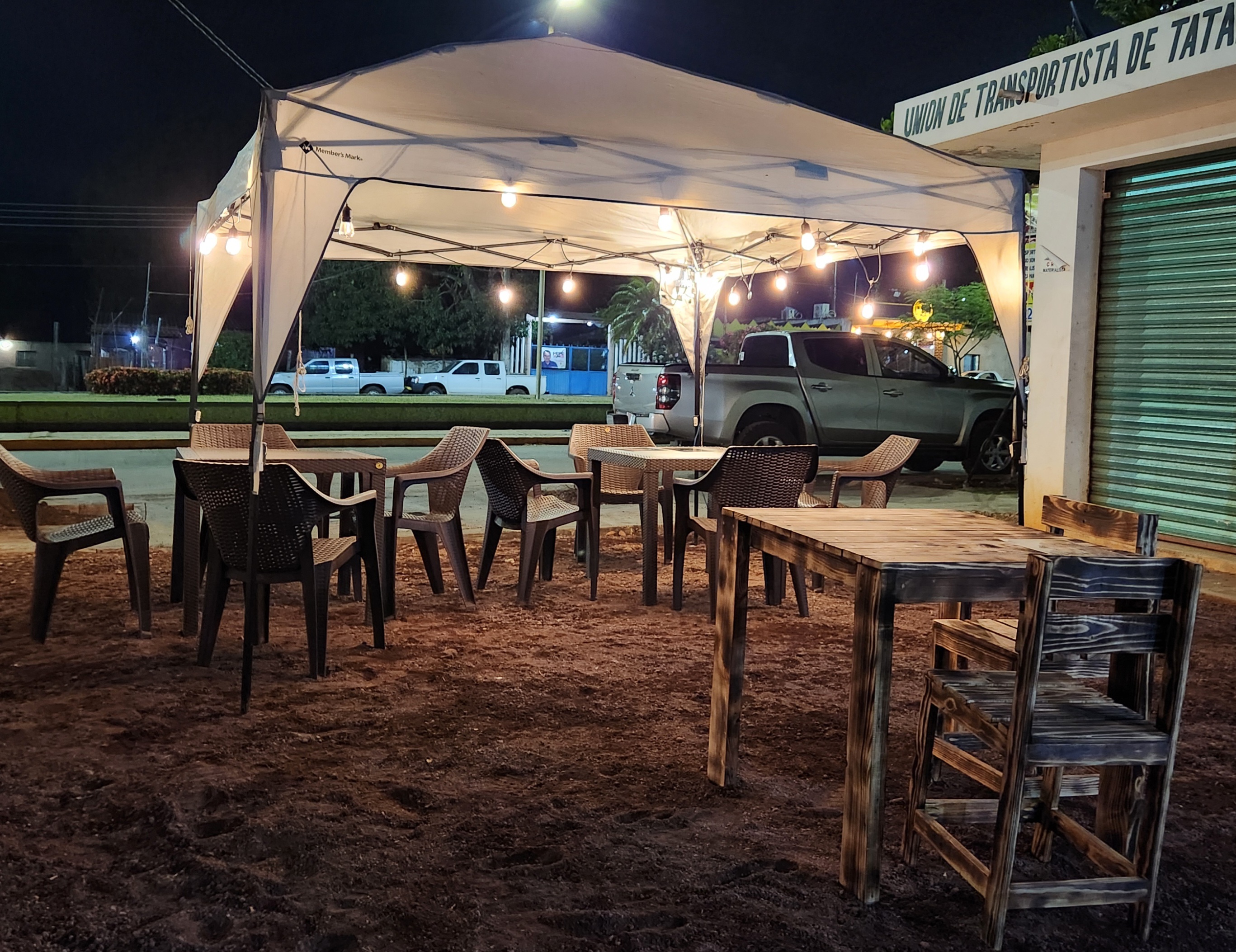 Altepe Centro Botanero image 3