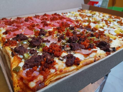 Pizzas Don George image 2