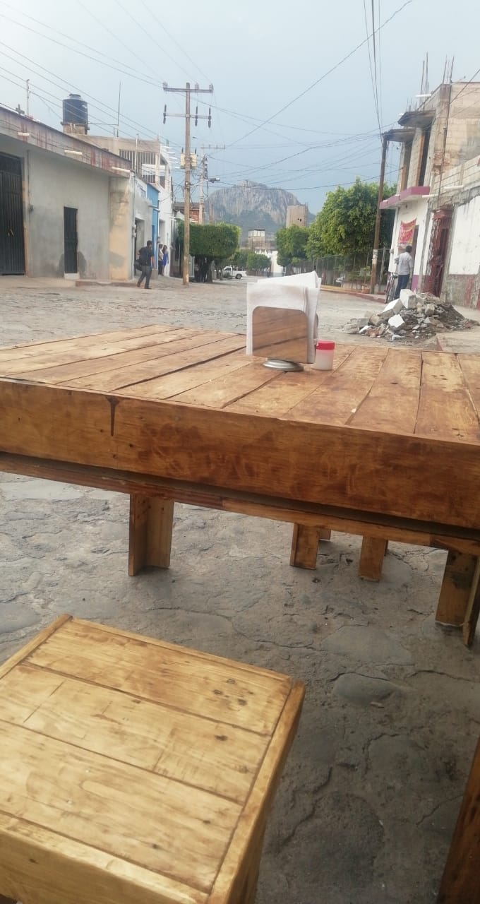 Taquería raíces image 1