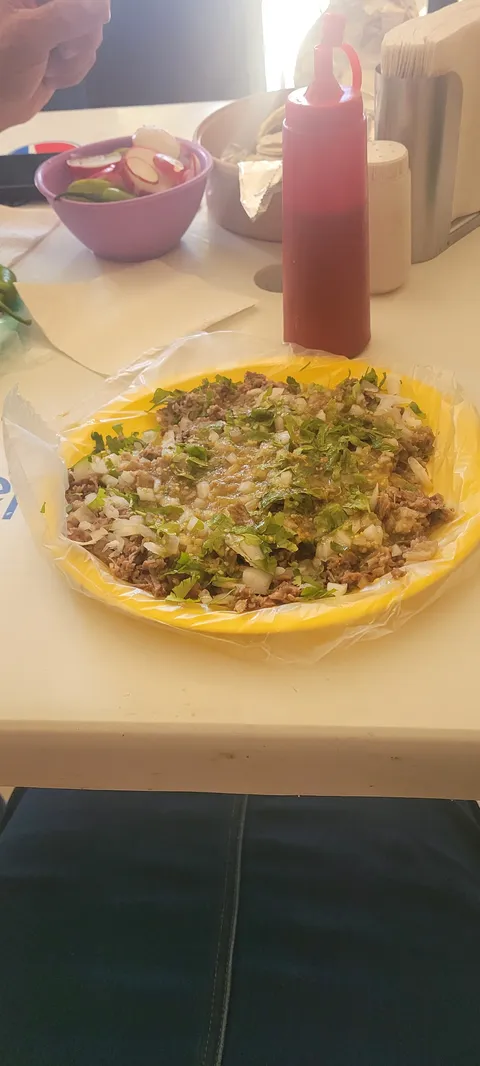 Tacos De Cabeza Yoli's image 4