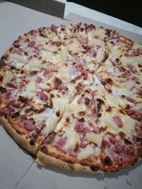 Pizzas y toritos NAVARRO image 2