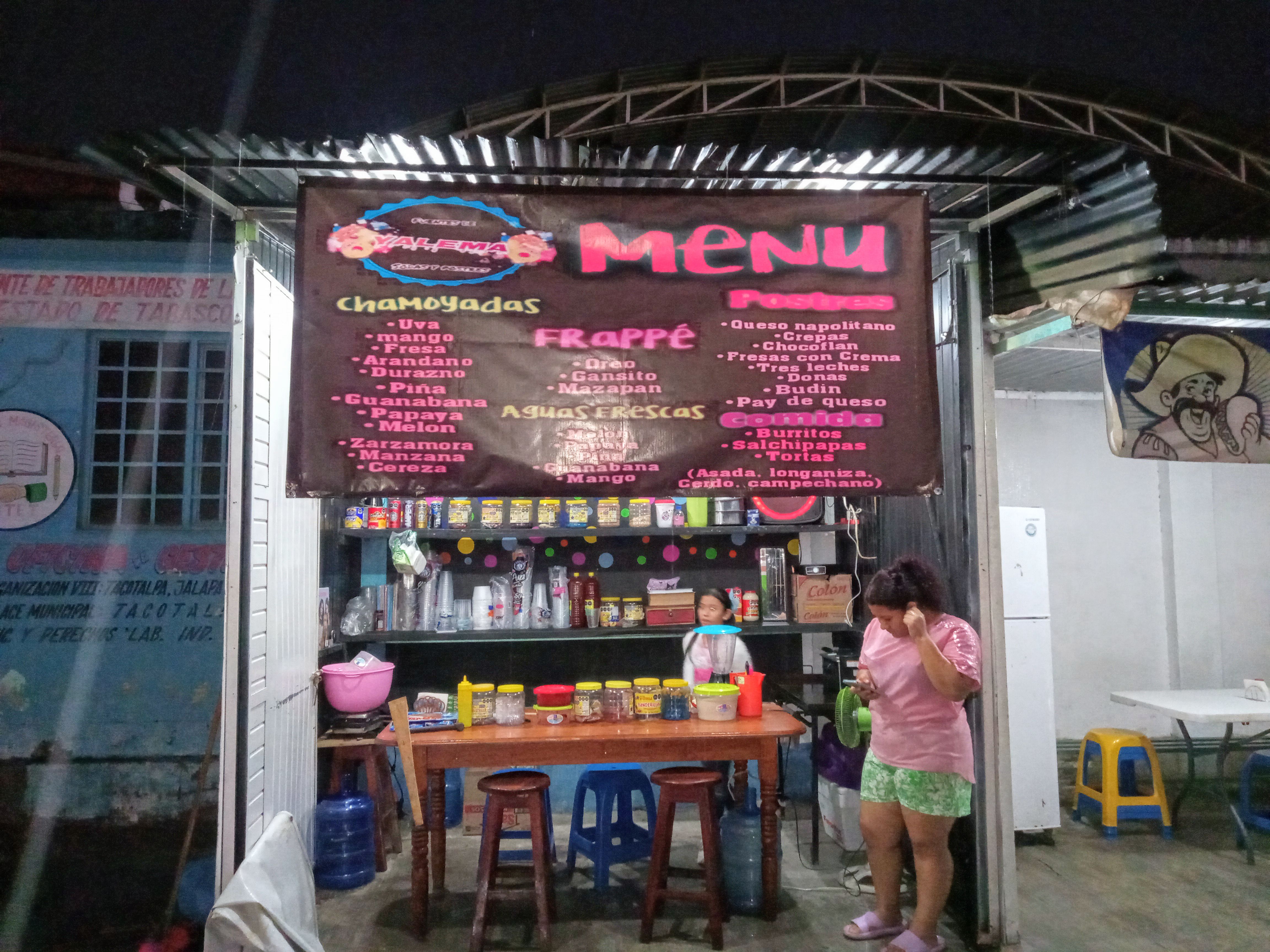 Fuentes de Sodas y Postres Yalema image 2