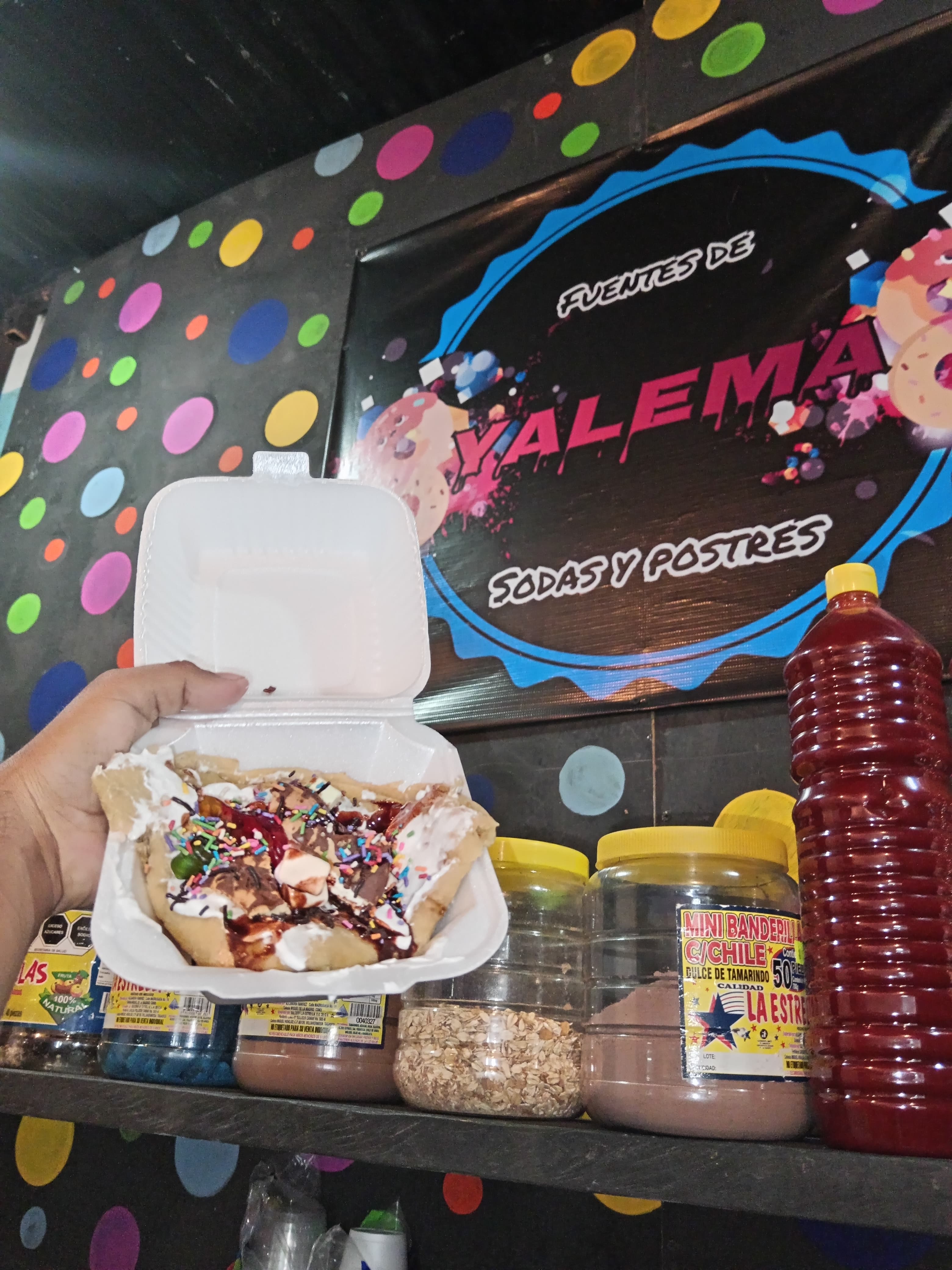Fuentes de Sodas y Postres Yalema image 4