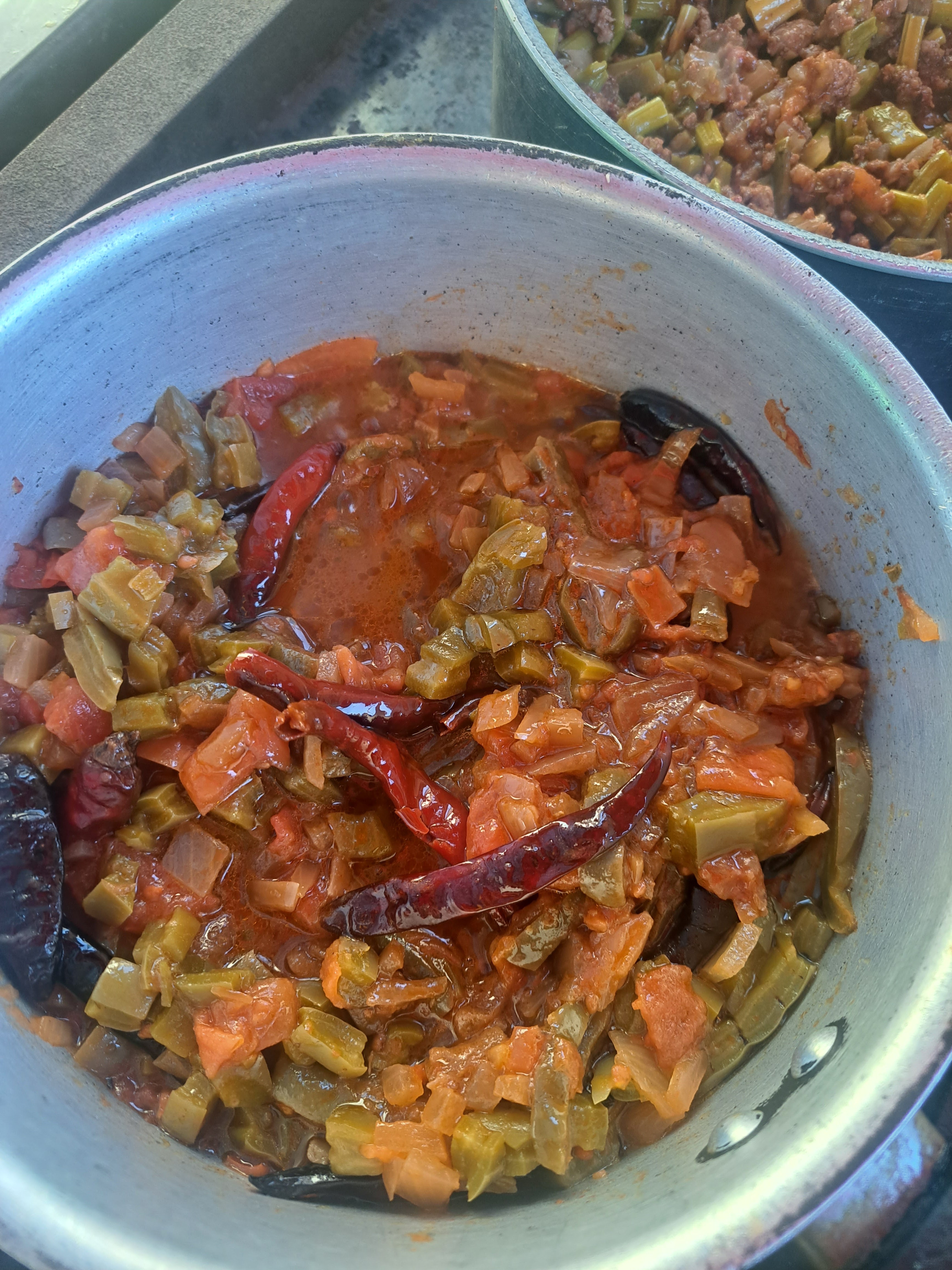 Tacos de guisado las sisters image 3