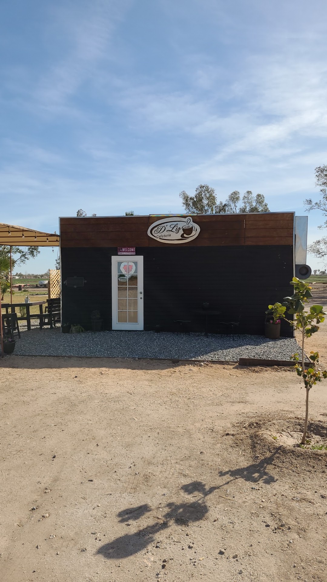 Dliz Cafeteria image 7