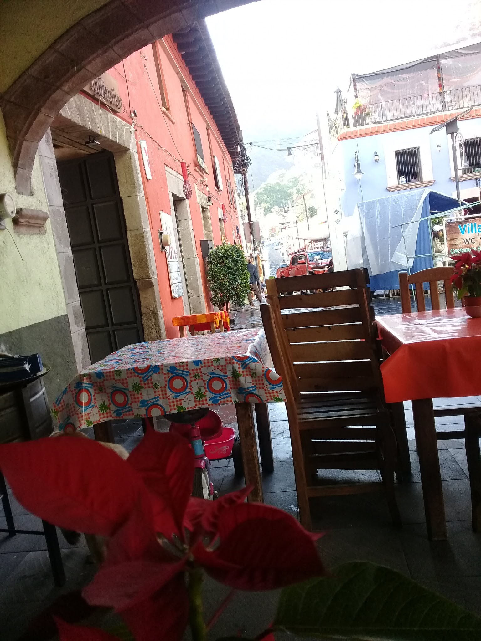 Los Portales image 6