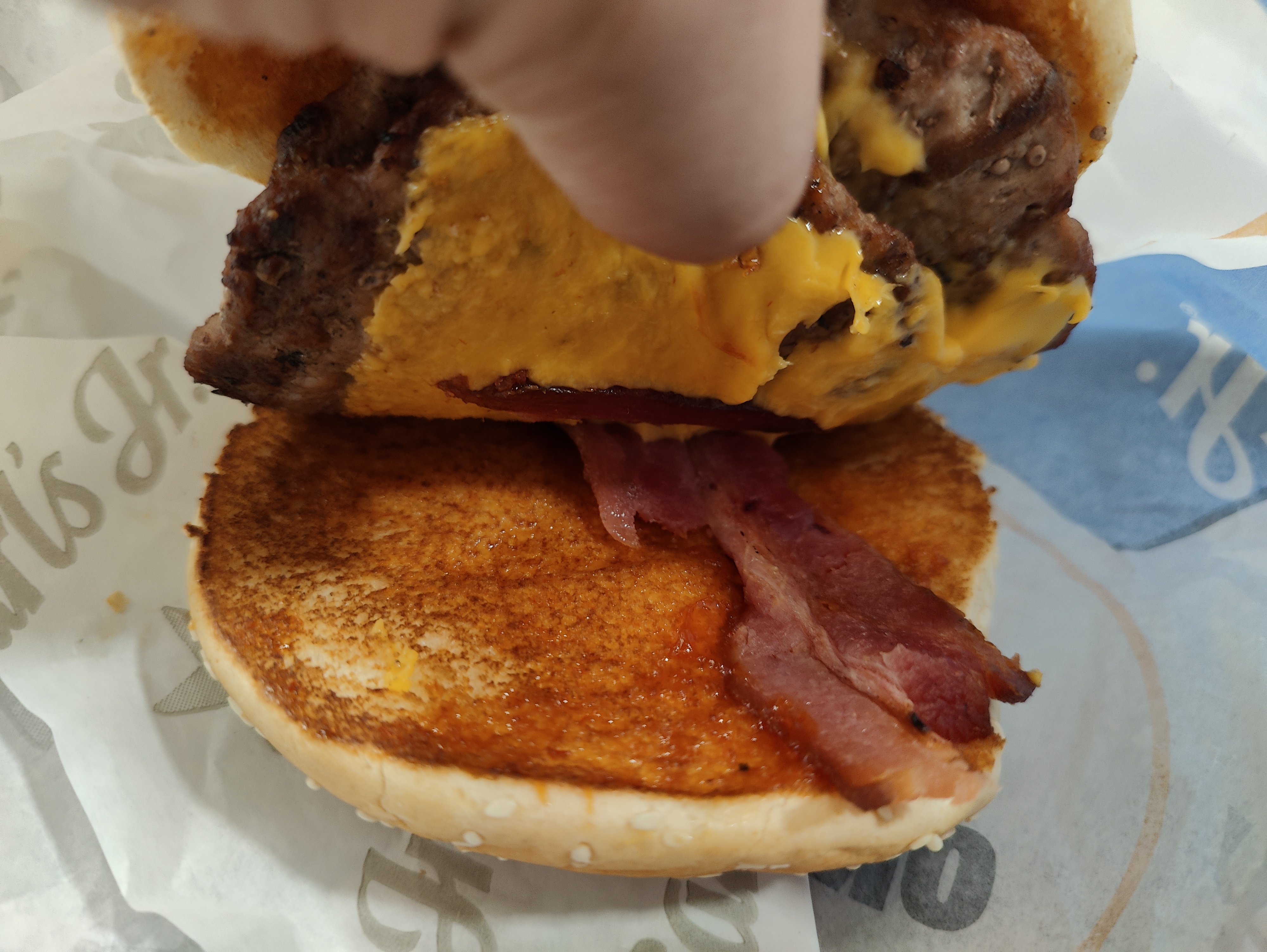 CARL'S JR. image 4