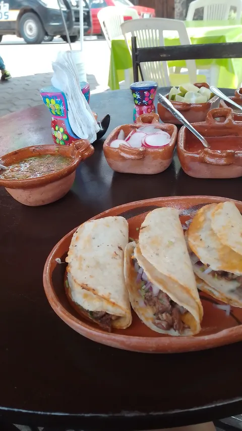 Taquería El Sombrerito image 4