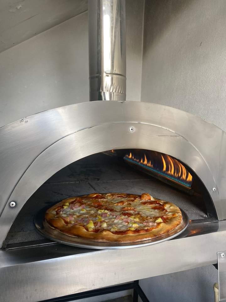 IKEROS PIZZA image 7