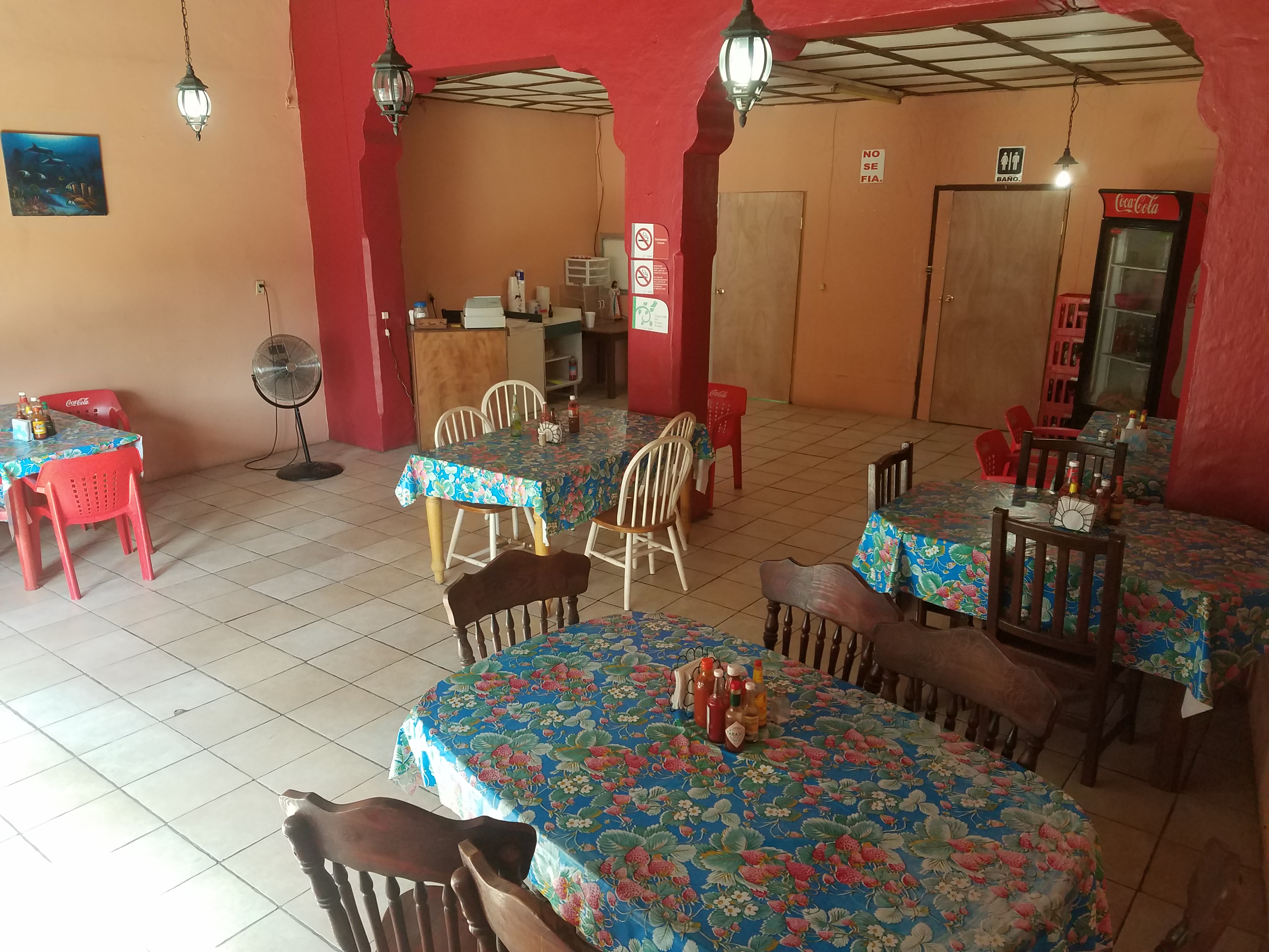 Mariscos La Ola image 1