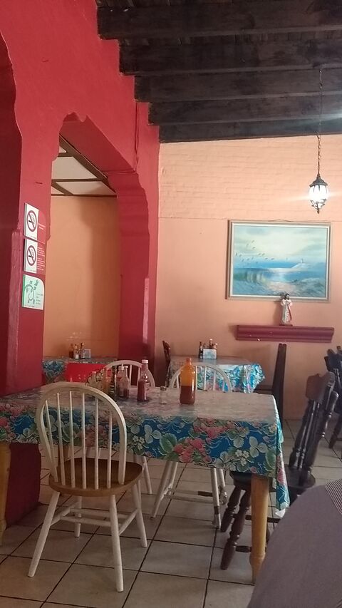Mariscos La Ola image 2