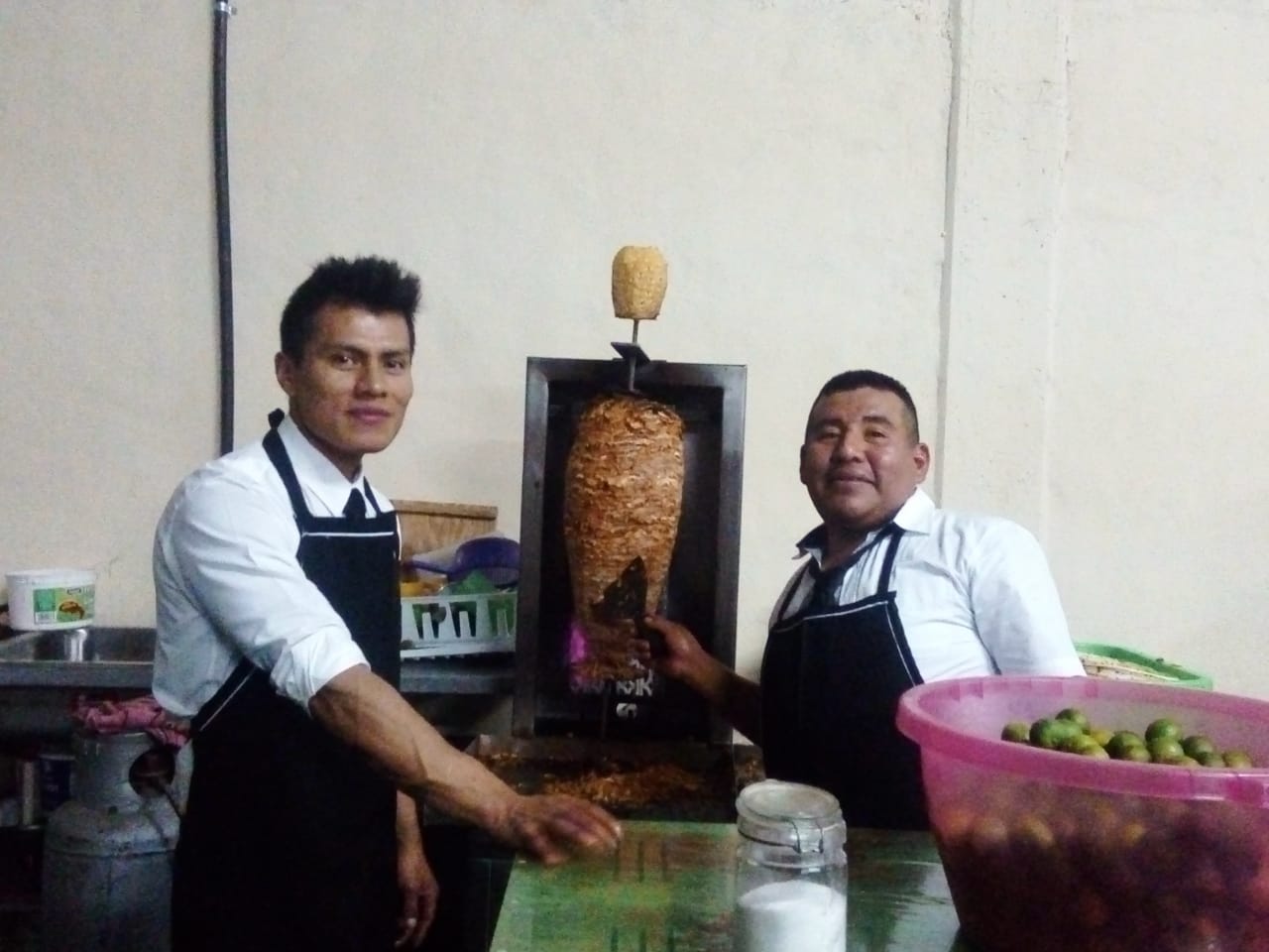 Taqueria y Parrilla "Cheque" image 3