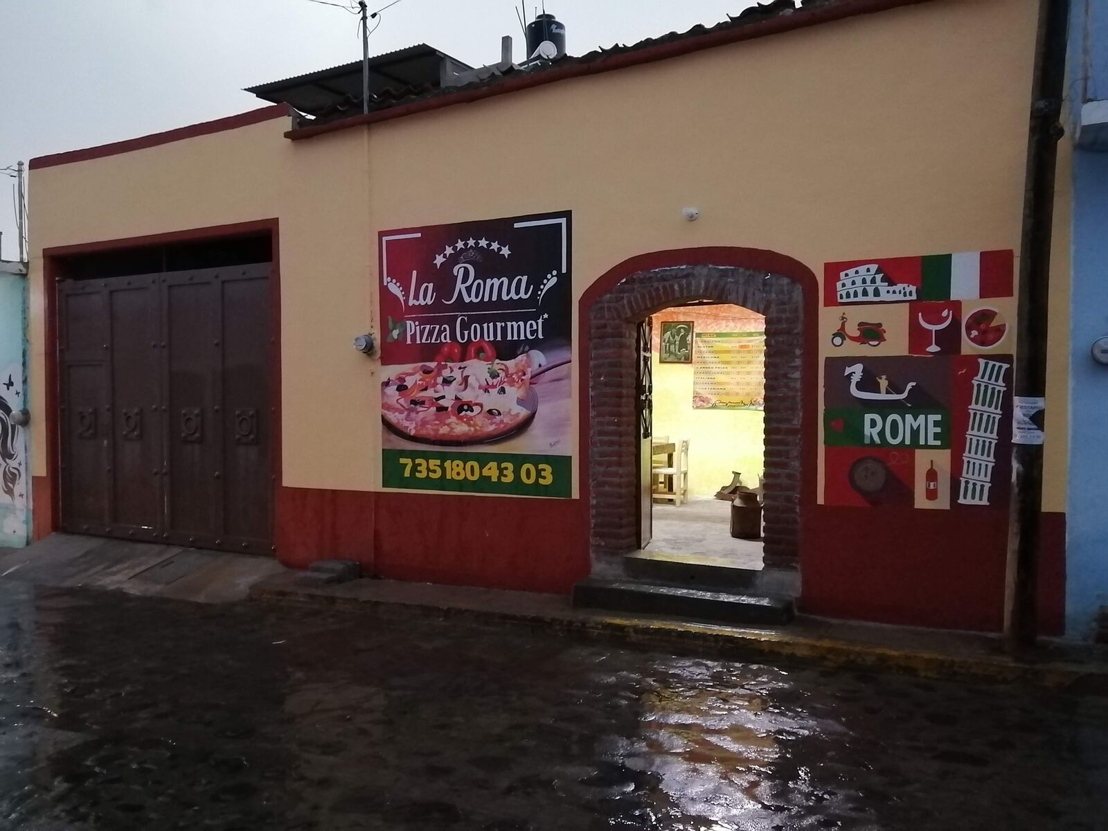 Pizza La Roma image 4
