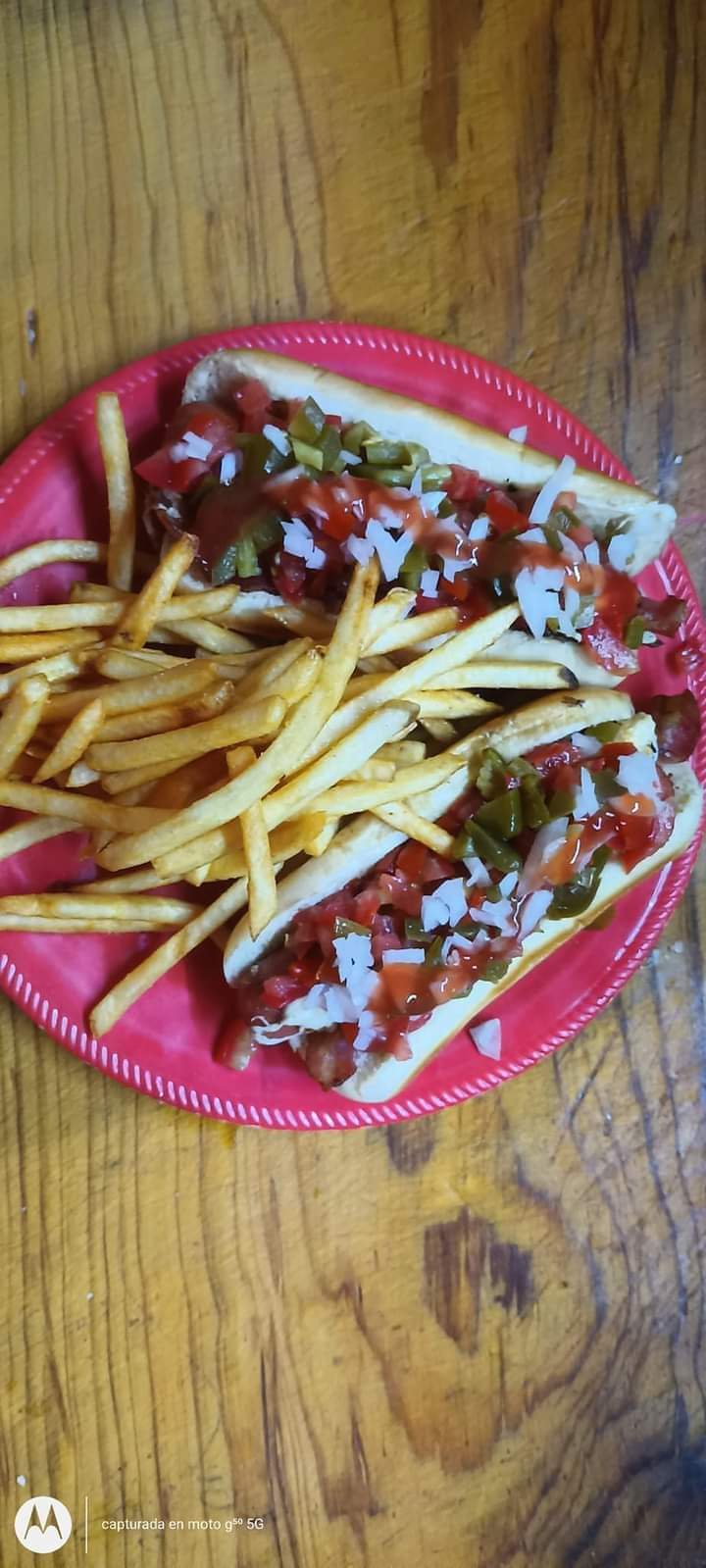 "Roki" Tortas Y Hamburguesas image 8