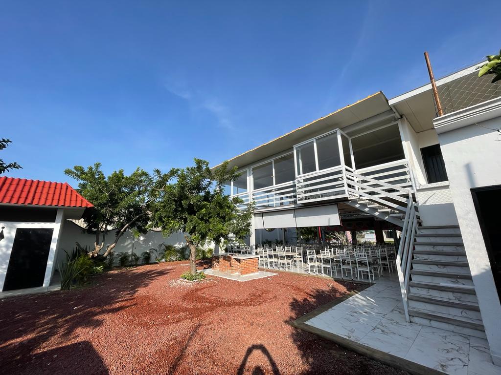 Birrieria "Pomposo" image 7