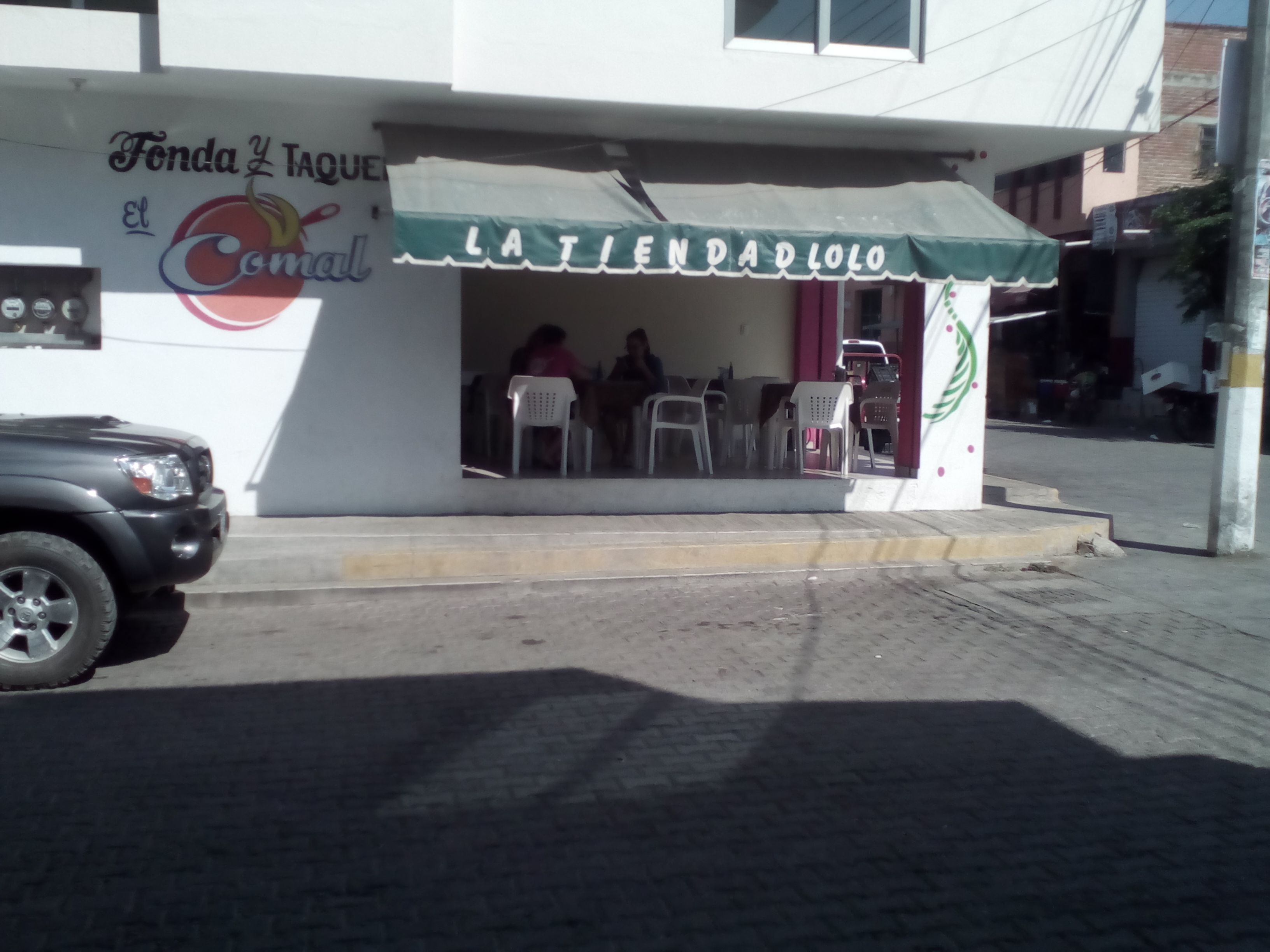 Fonda y taqueria "El Comal" image 1