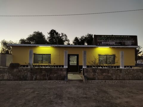Mauricio's Restaurant image 3
