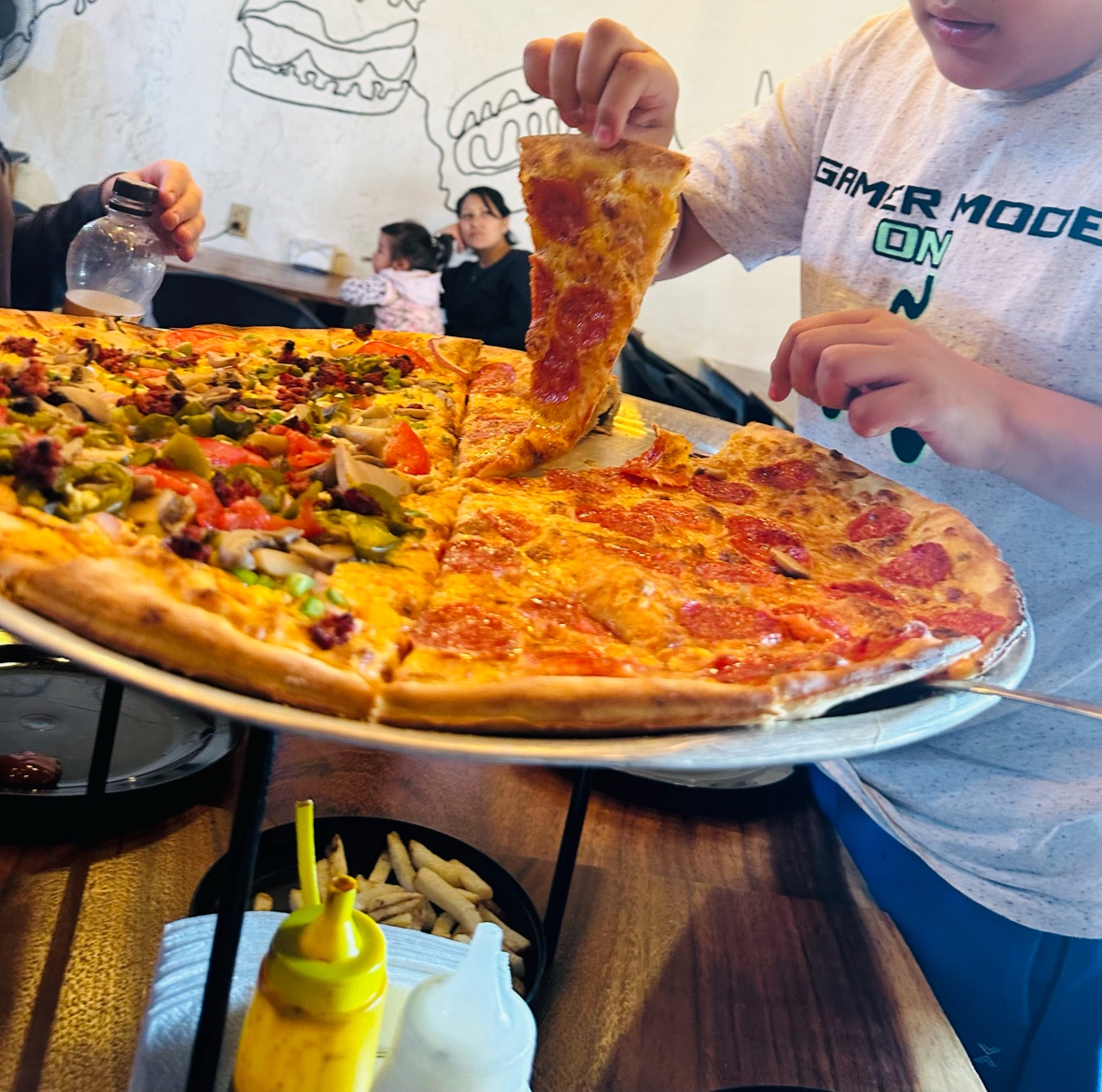 Pizzeria "La Comedera Mazamitla" image 2