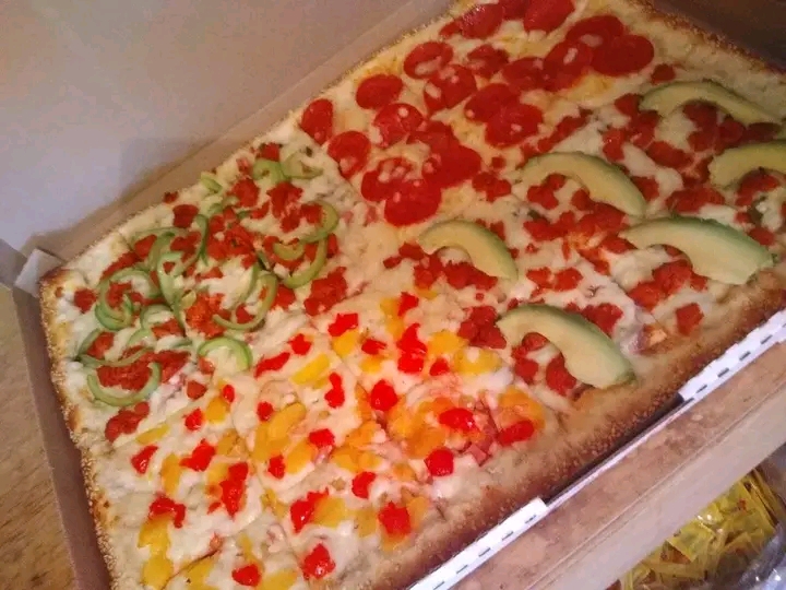 Gregorios pizza image 1