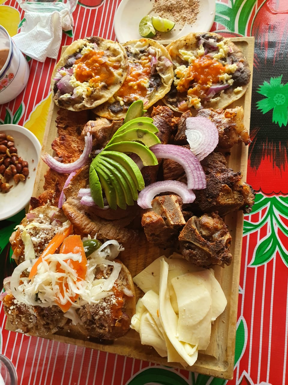 Bacáanda Botanero Familiar image 7