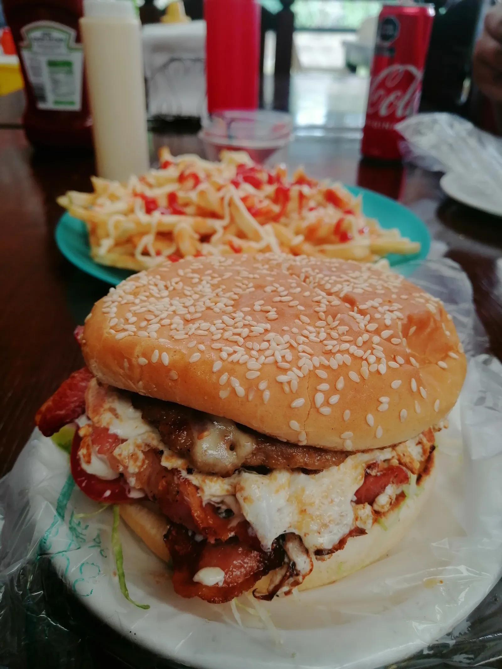 La Casa De La Hamburguesa, Tingambato image 2