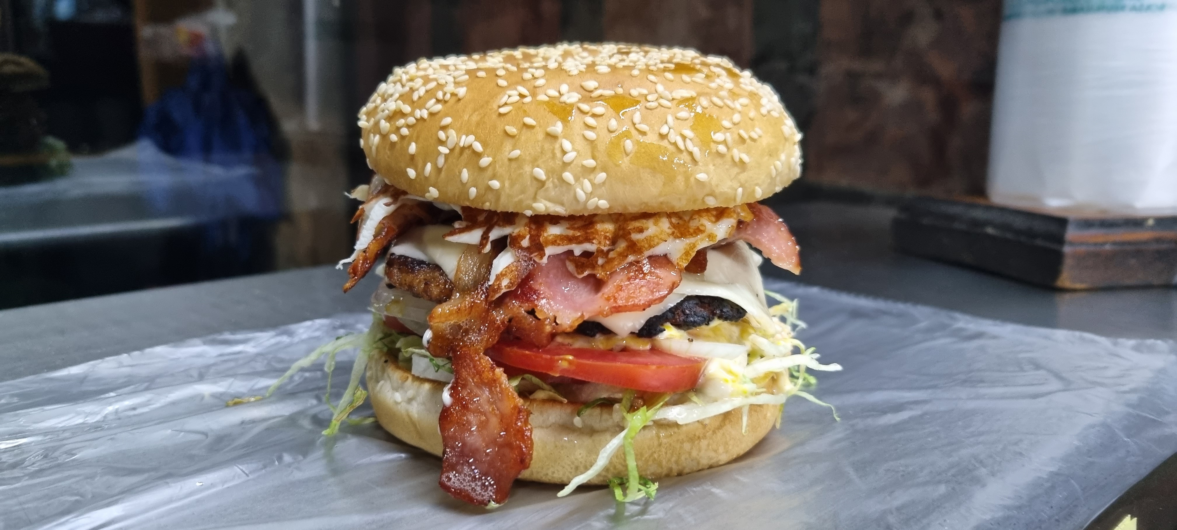 La Casa De La Hamburguesa, Tingambato image 4