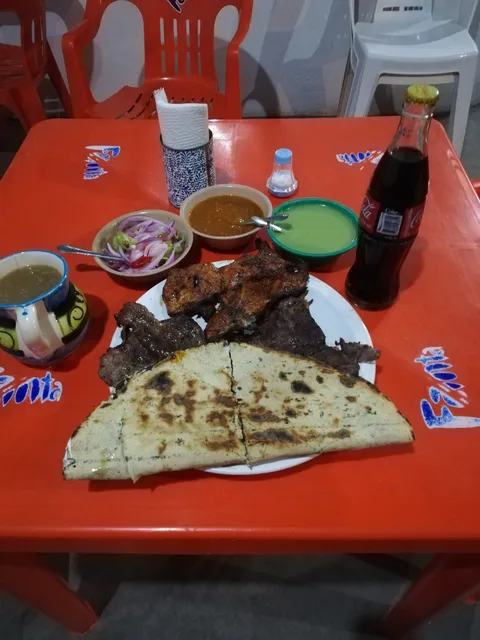 Cenaduria la fé image 1